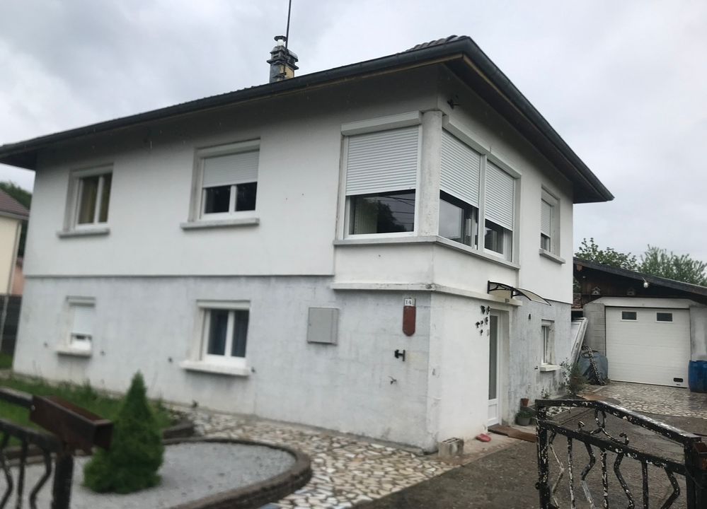 Installation complète de volets roulants sur une maison individuelle